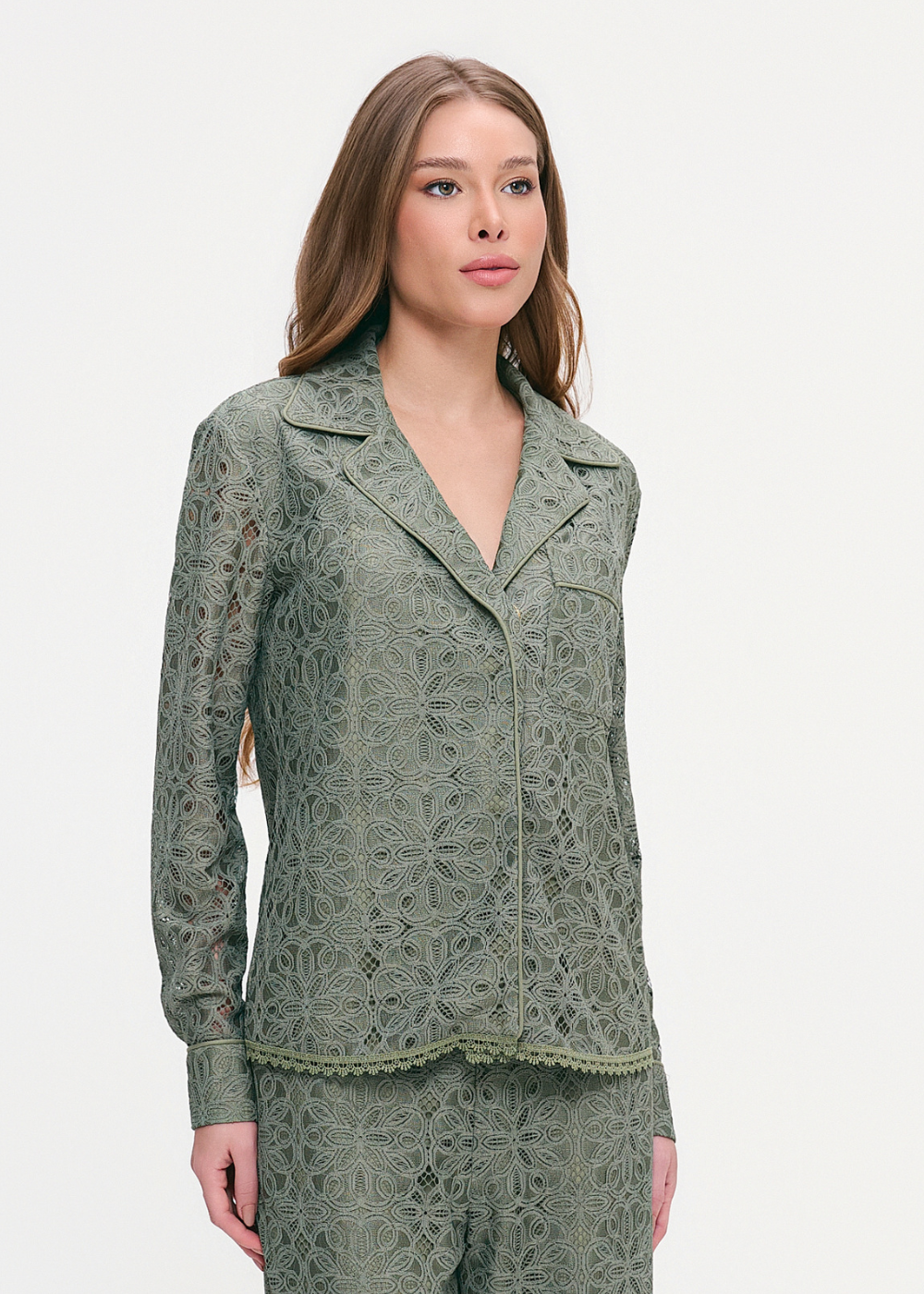 CAMISA CLARA VERDE OLIVA