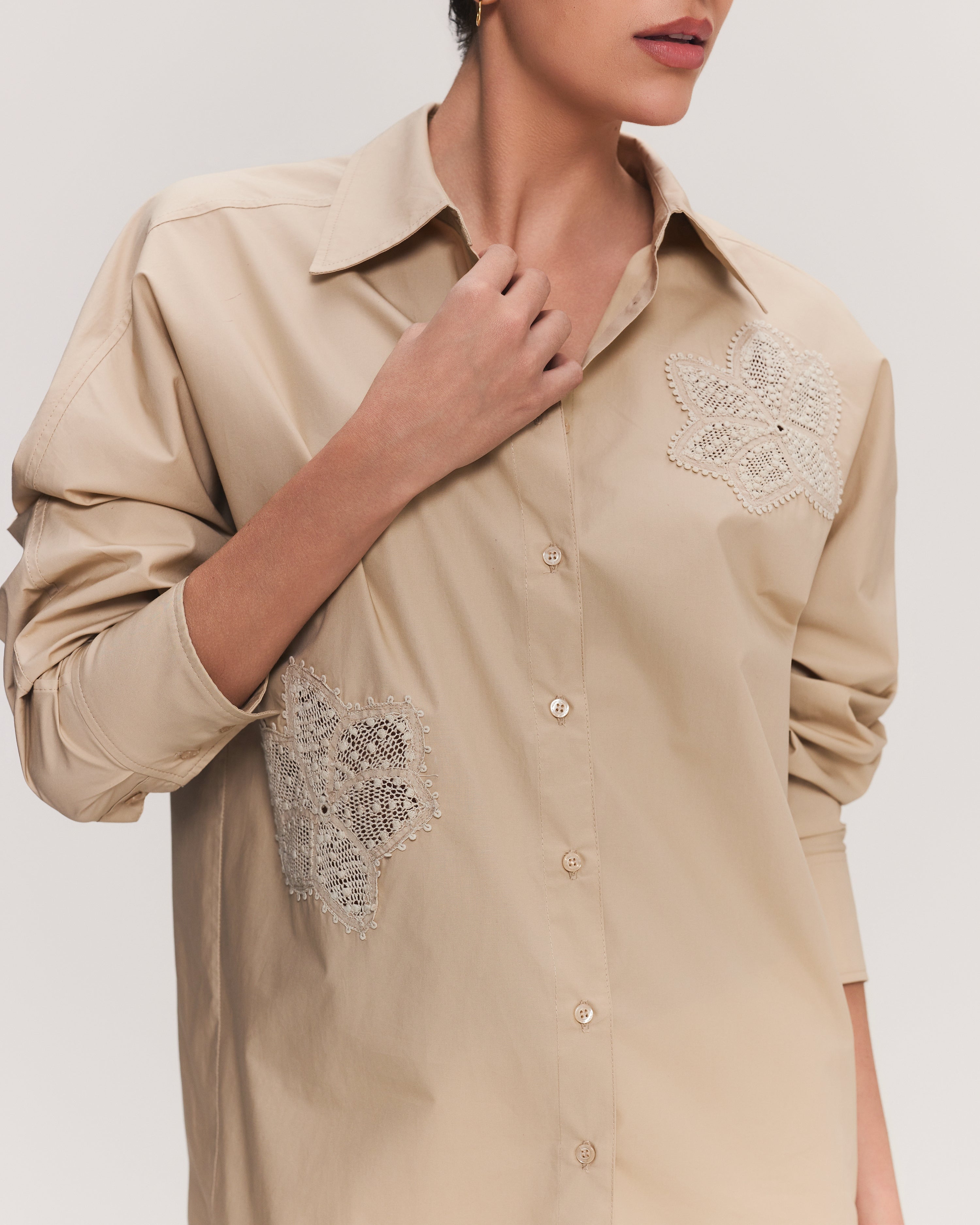 CAMISA ANTONIETA BEGE