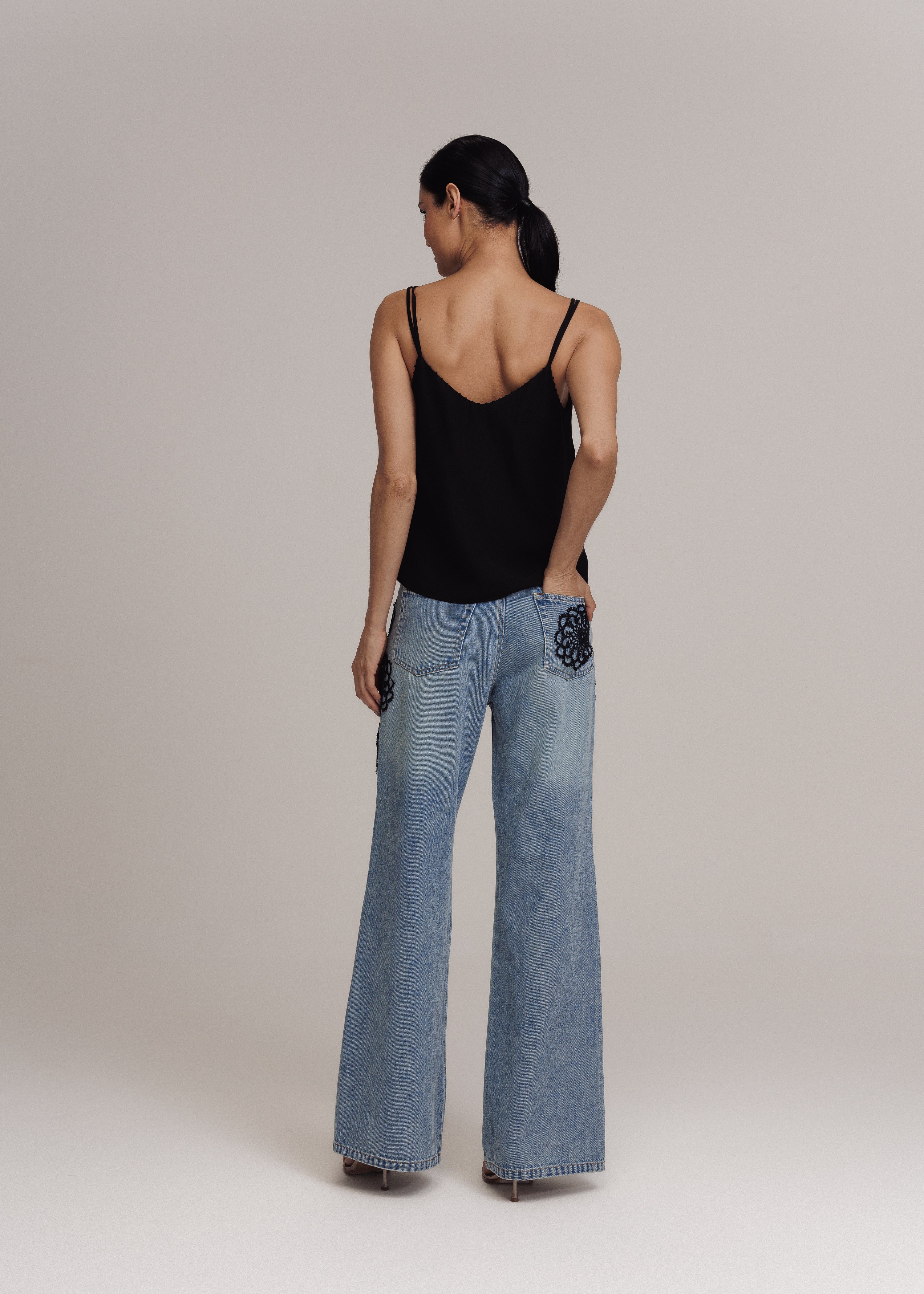 REGATA LAURA LACE PRETO