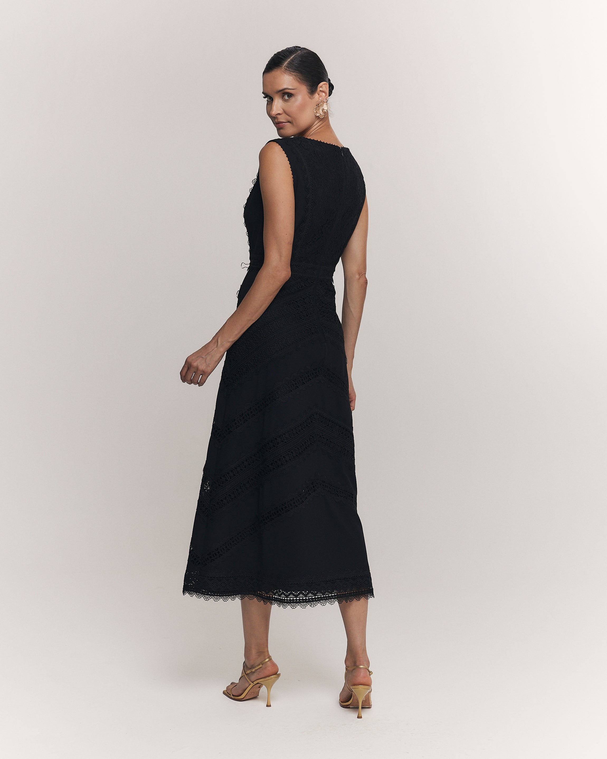 VESTIDO MIDI MIRELA PRETO