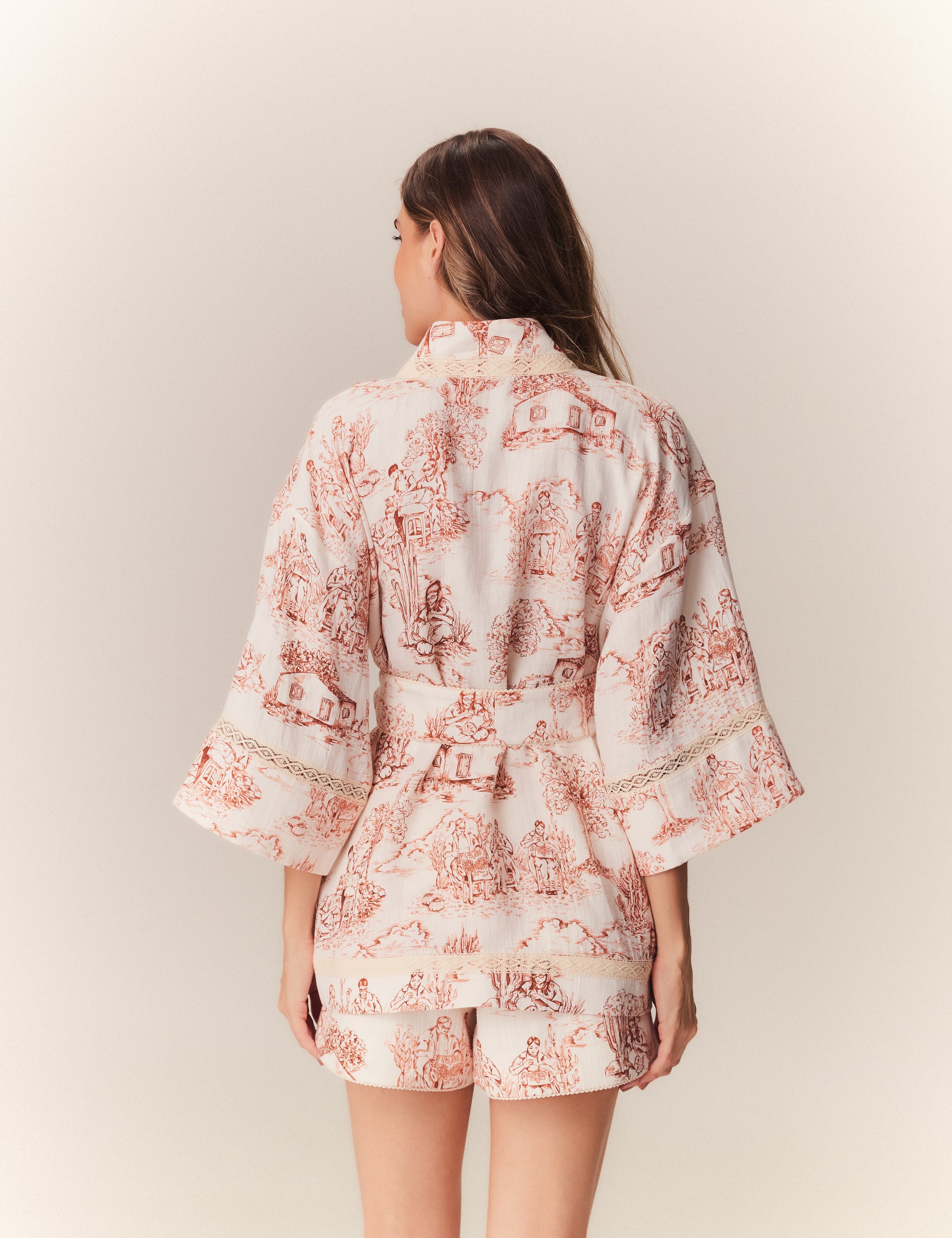 SHORTS GIGI ESTAMPA RENDEIRAS