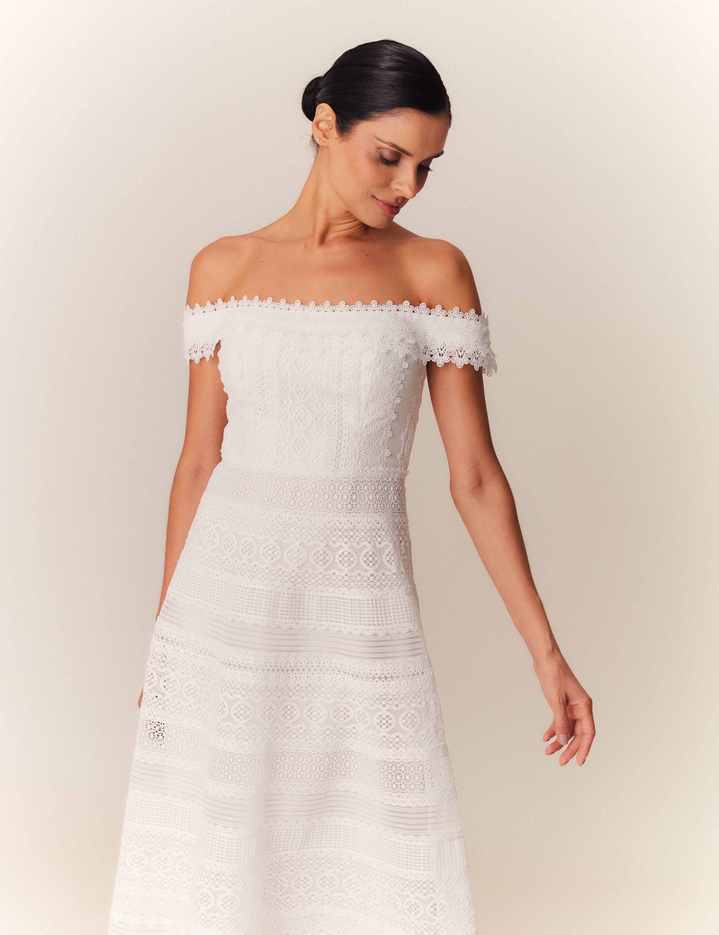 VESTIDO MIDI ANNE OFF WHITE