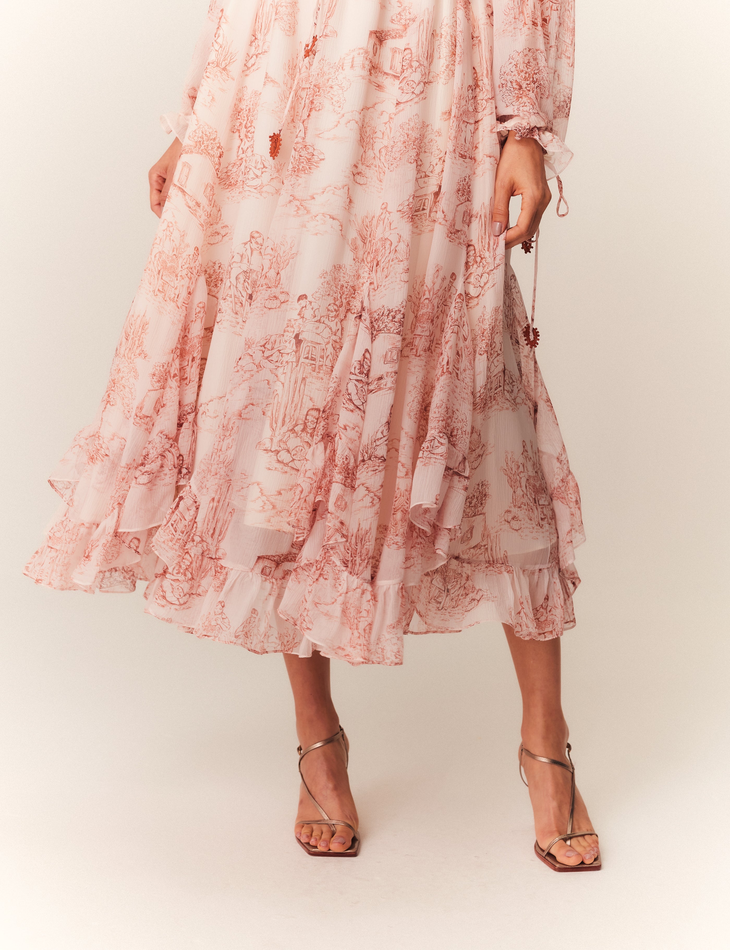 VESTIDO MIDI SOFIA ESTAMPA RENDEIRAS