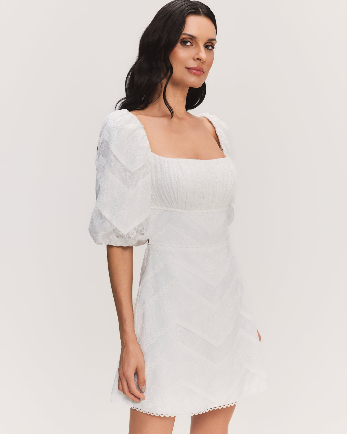 VESTIDO CURTO NANCY OFF WHITE