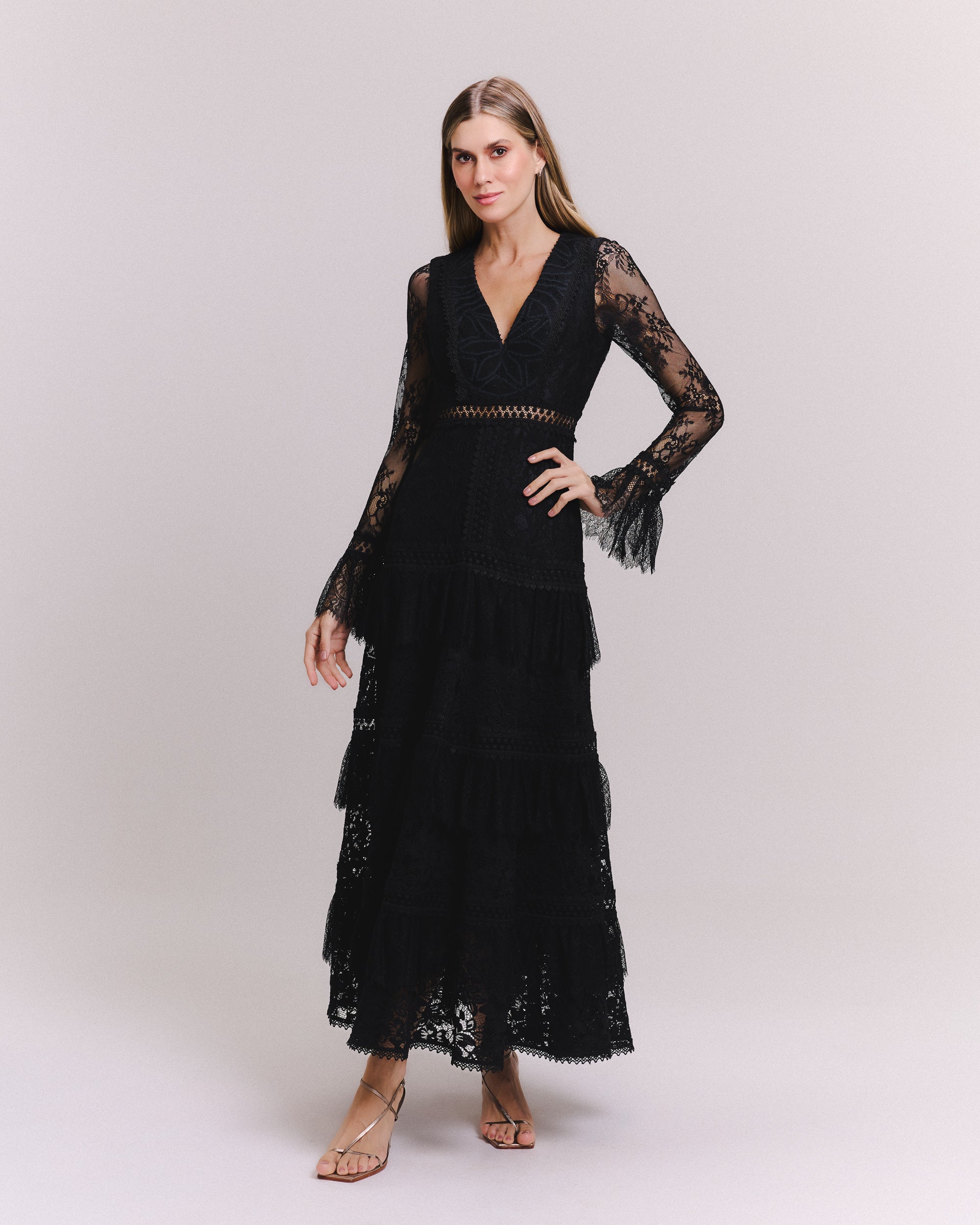 VESTIDO MIDI CHANTY PRETO