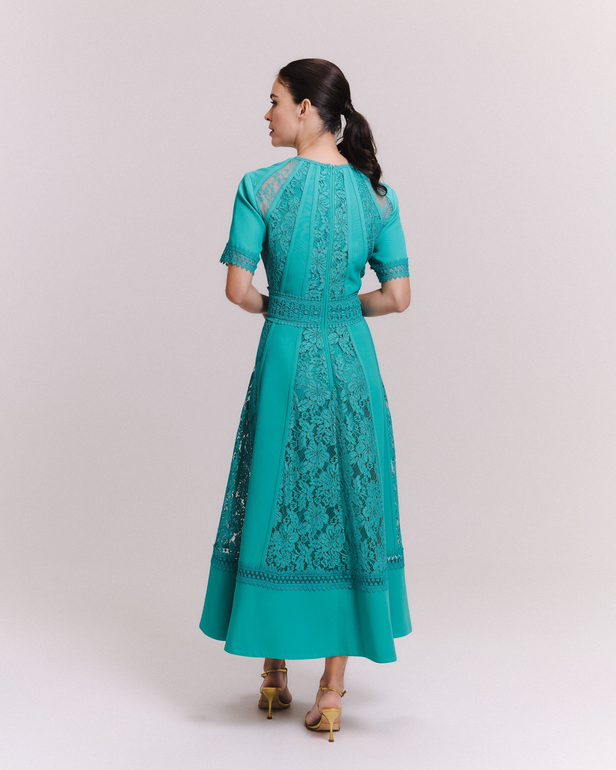 VESTIDO MIDI ELEONOR VERDE ARCADIA