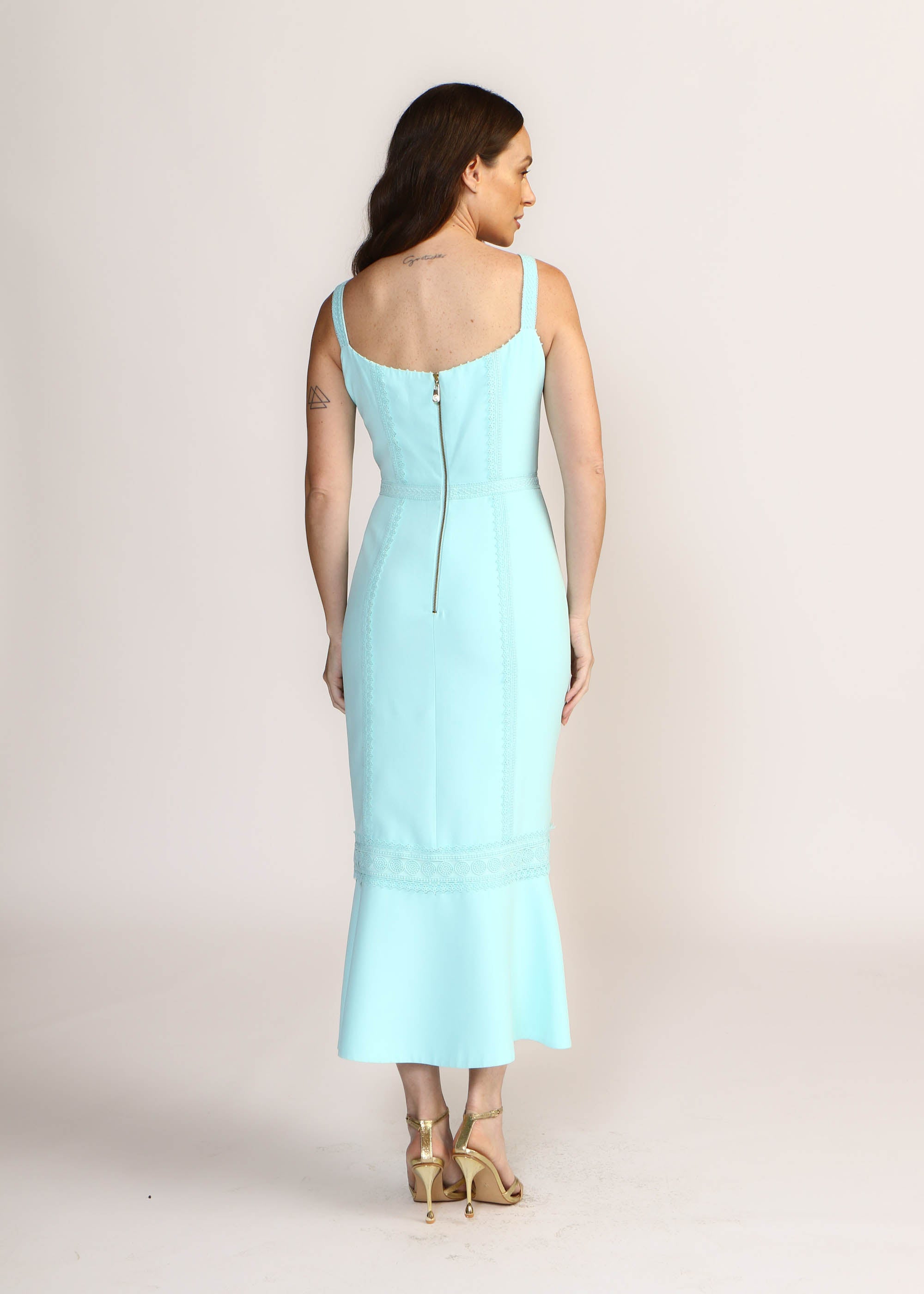 VESTIDO MIDI VICENTINA VERDE ANTONIETA