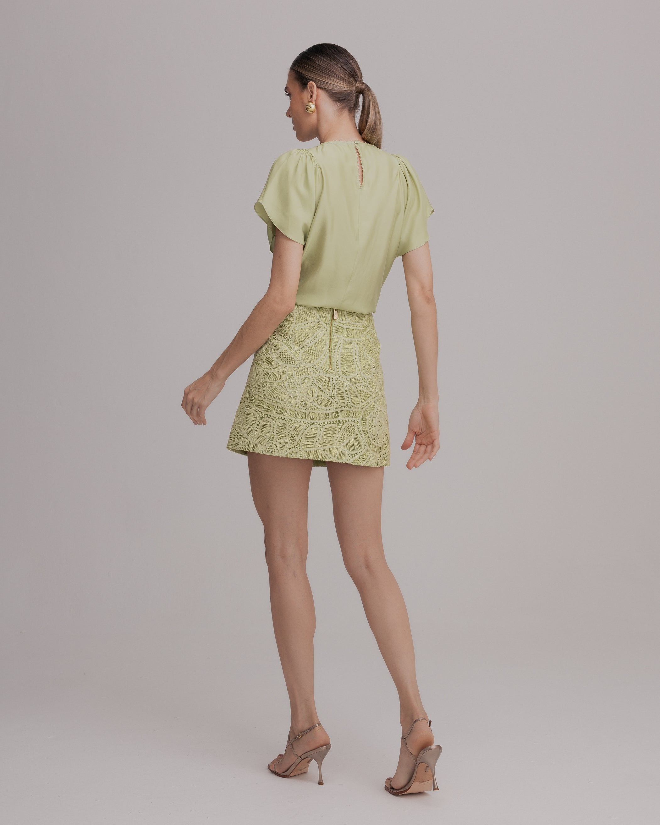 SAIA CURTA PALOMA VERDE AVOCADO