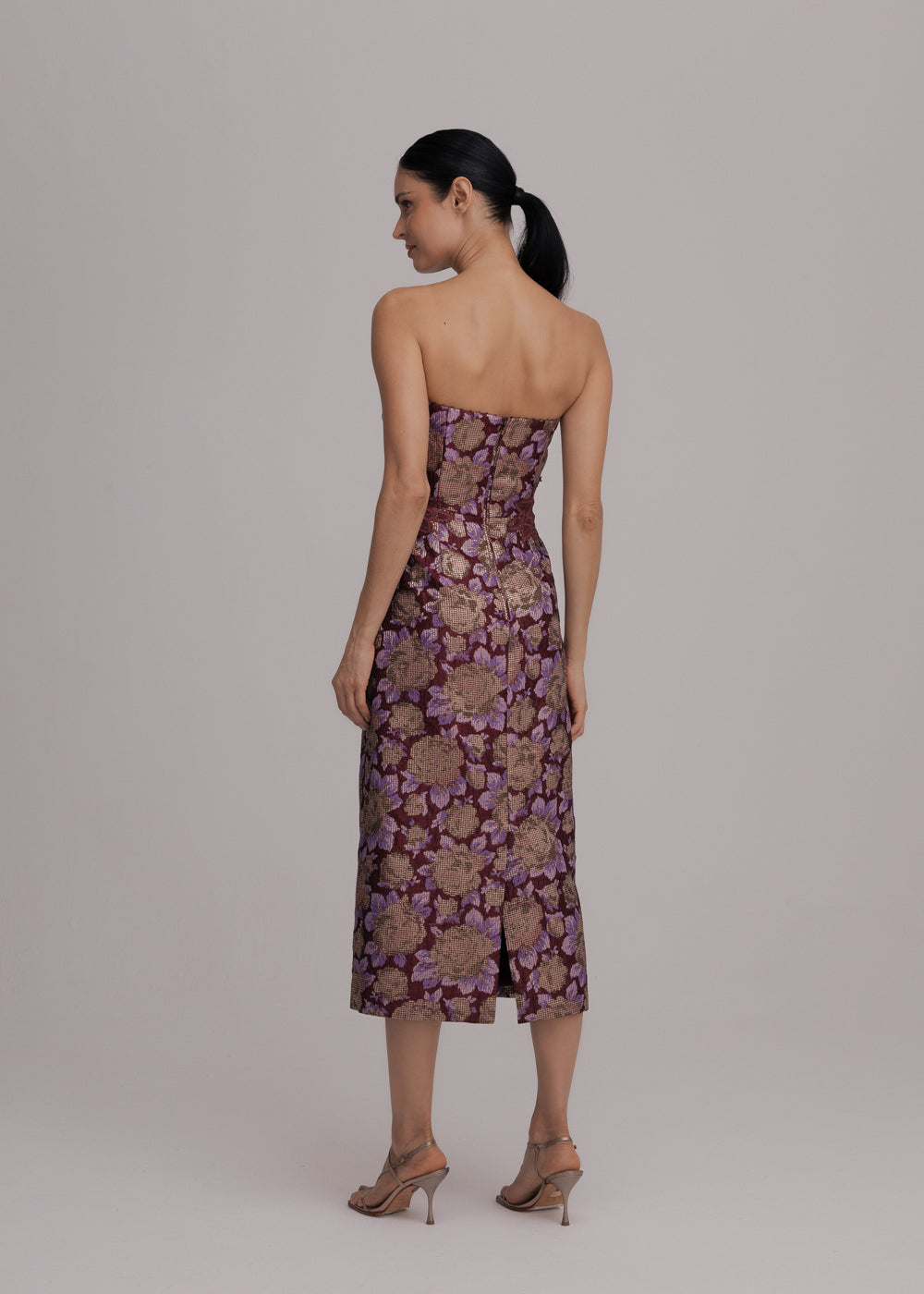VESTIDO MIDI LEILA JACQUARD FLORAL