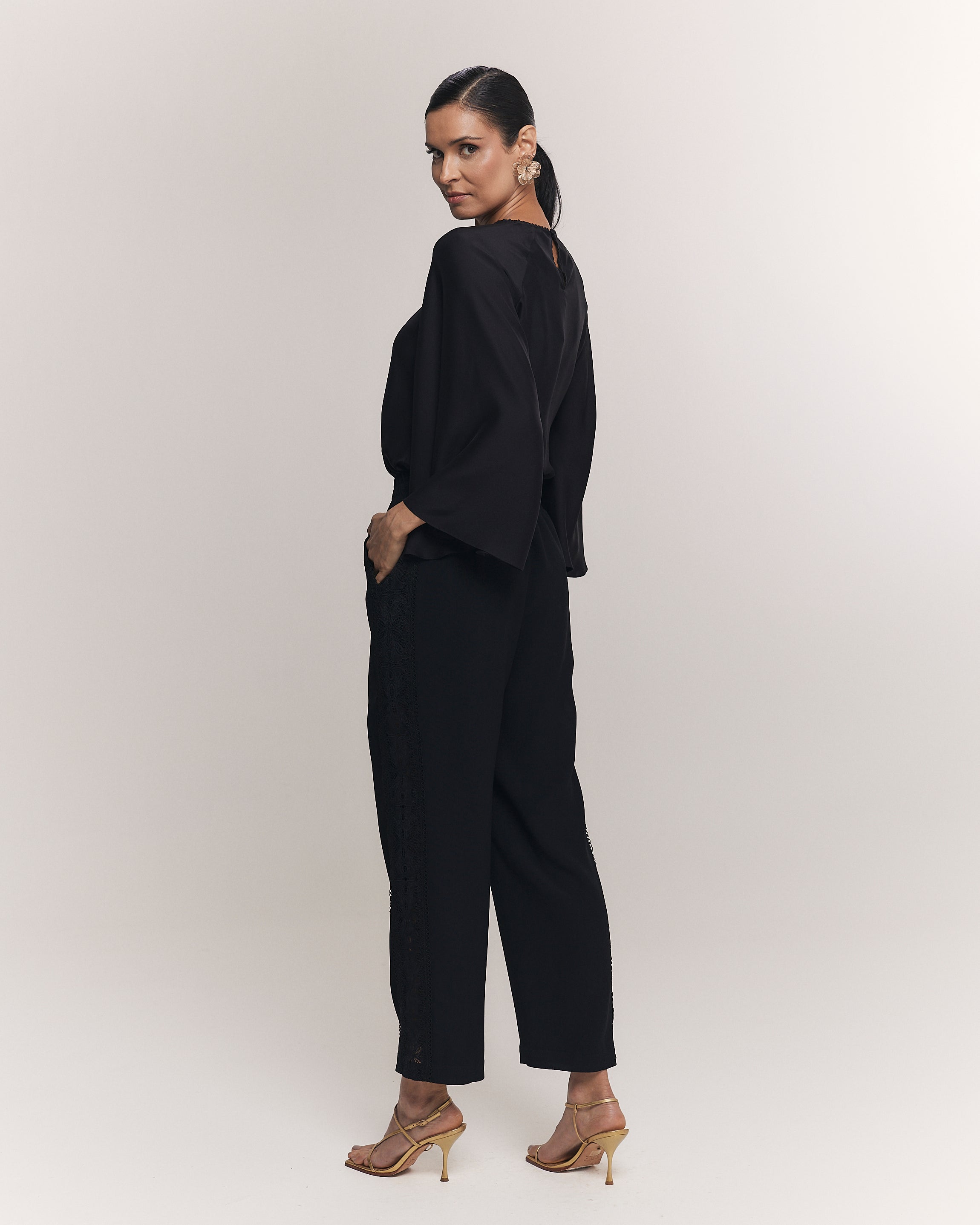 BLUSA CRIS PRETO