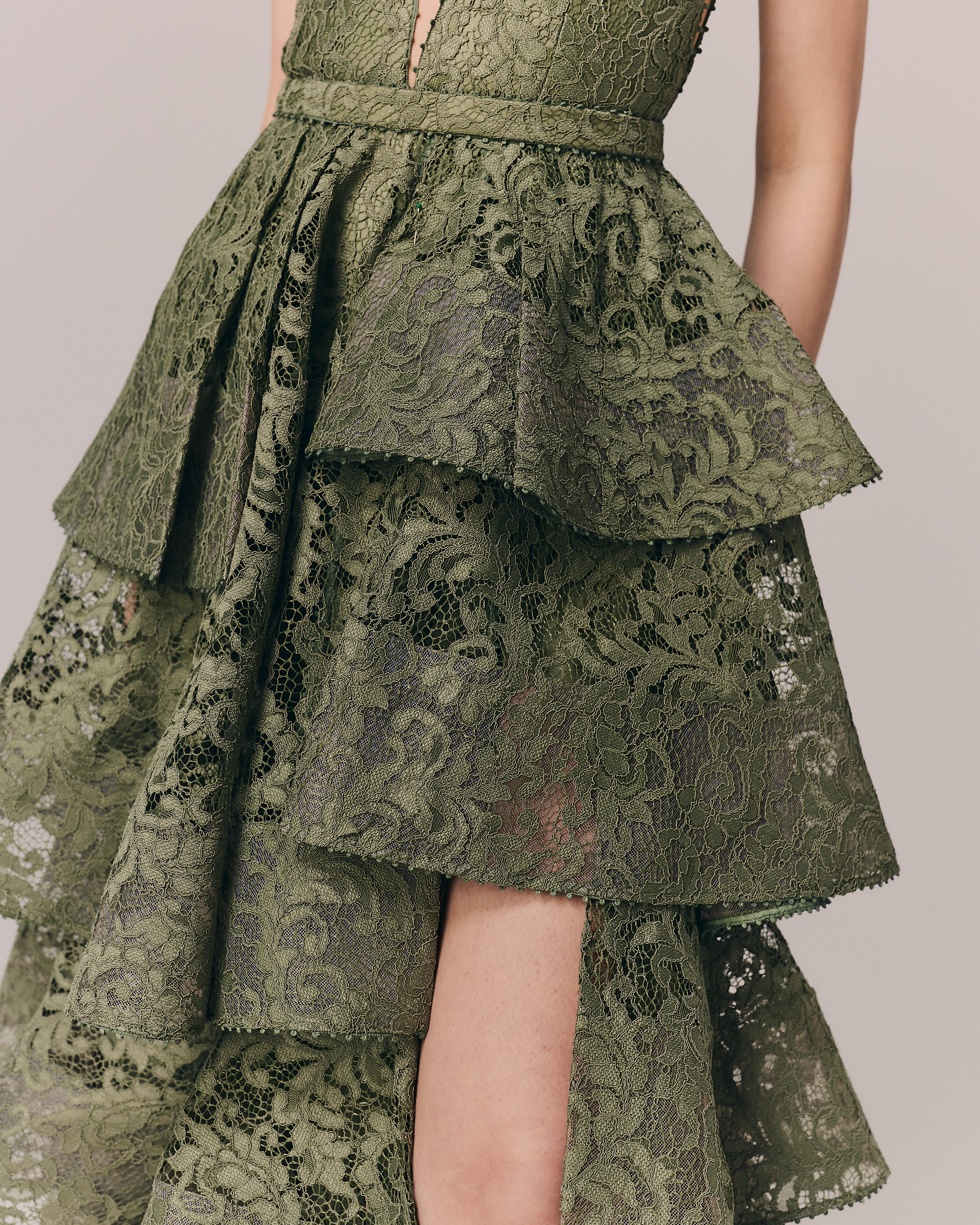 VESTIDO LONGO PAULINA VERDE OLIVA