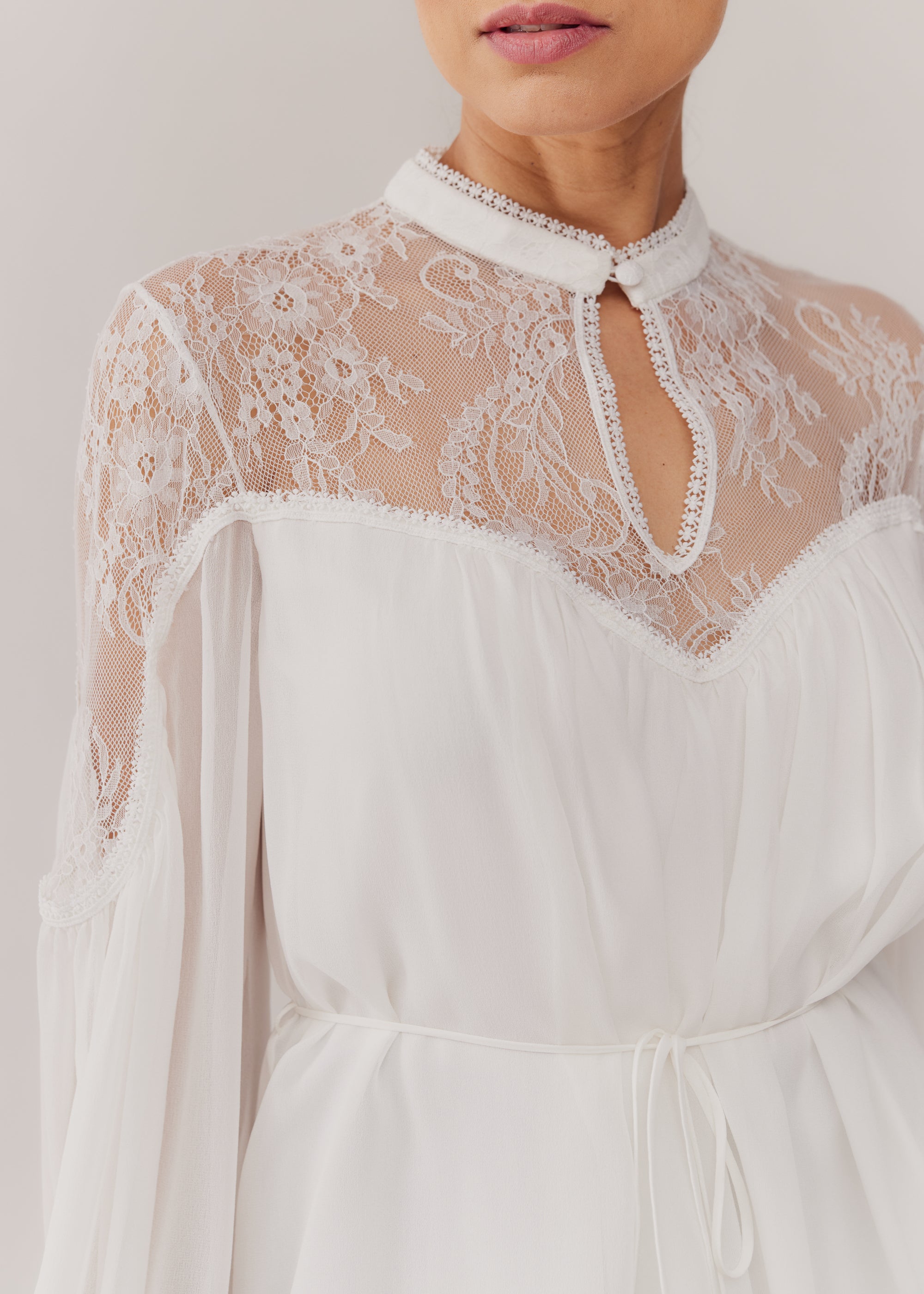 BLUSA LUCY OFF WHITE