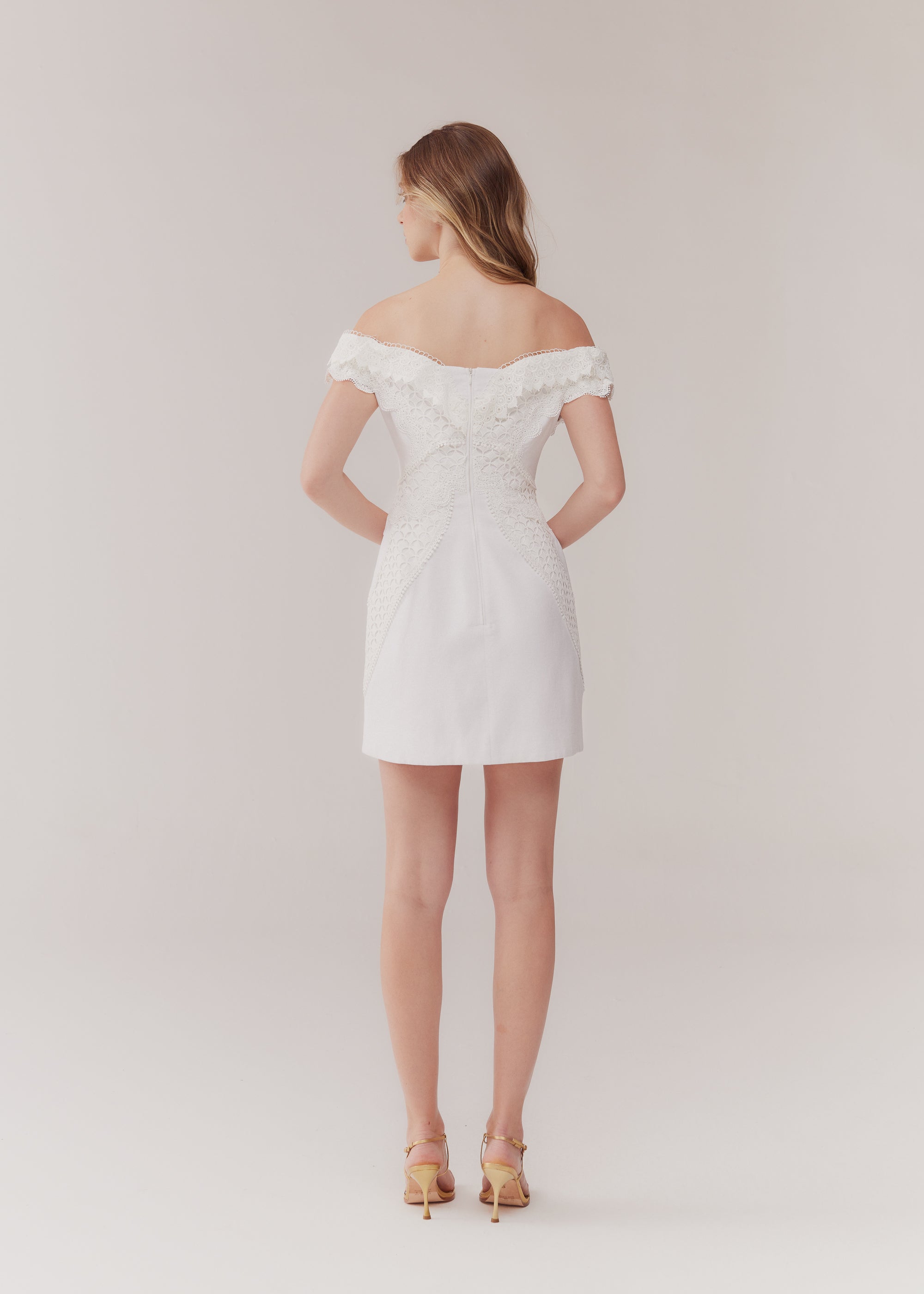 VESTIDO CURTO LIDIA LINHO OFF WHITE