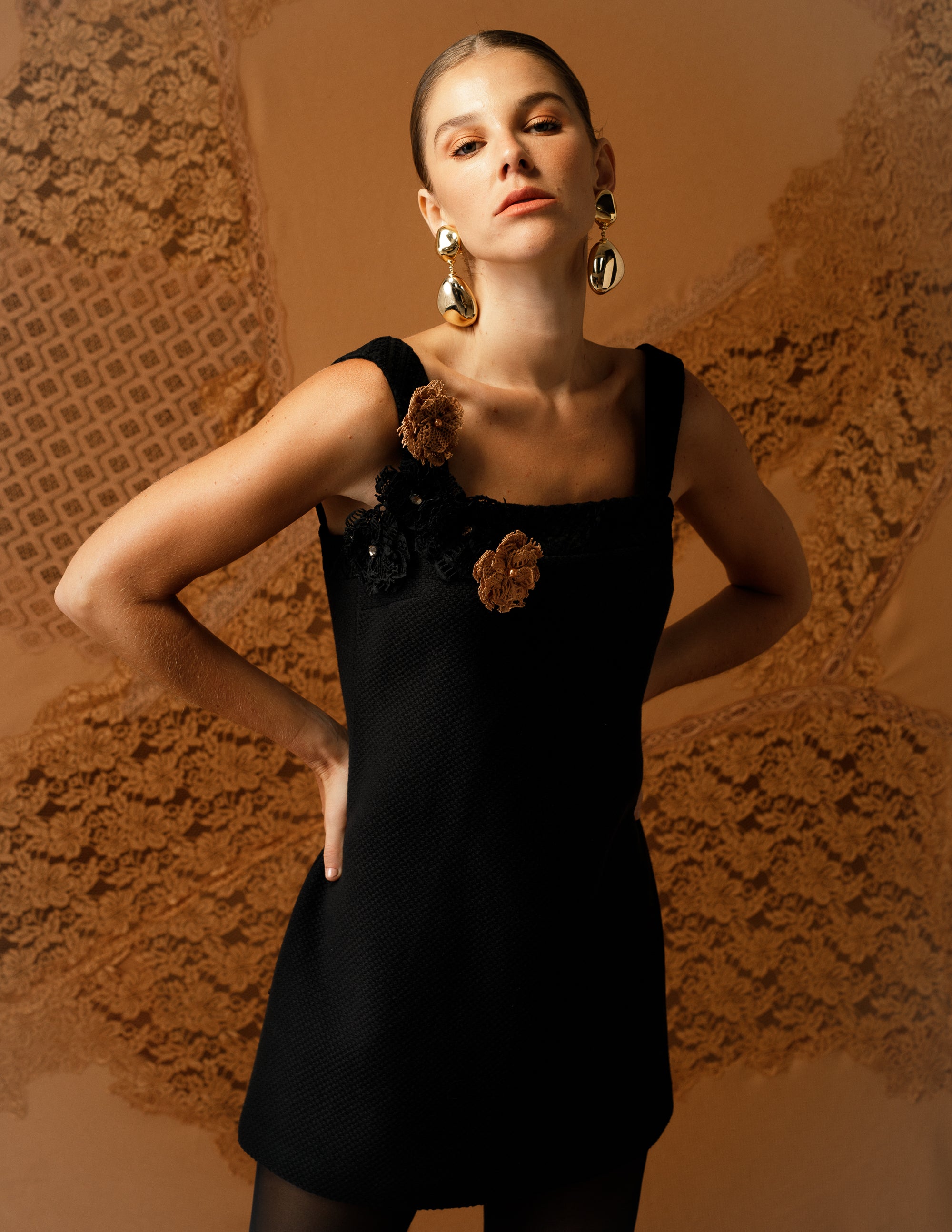 VESTIDO CURTO OLGA PRETO