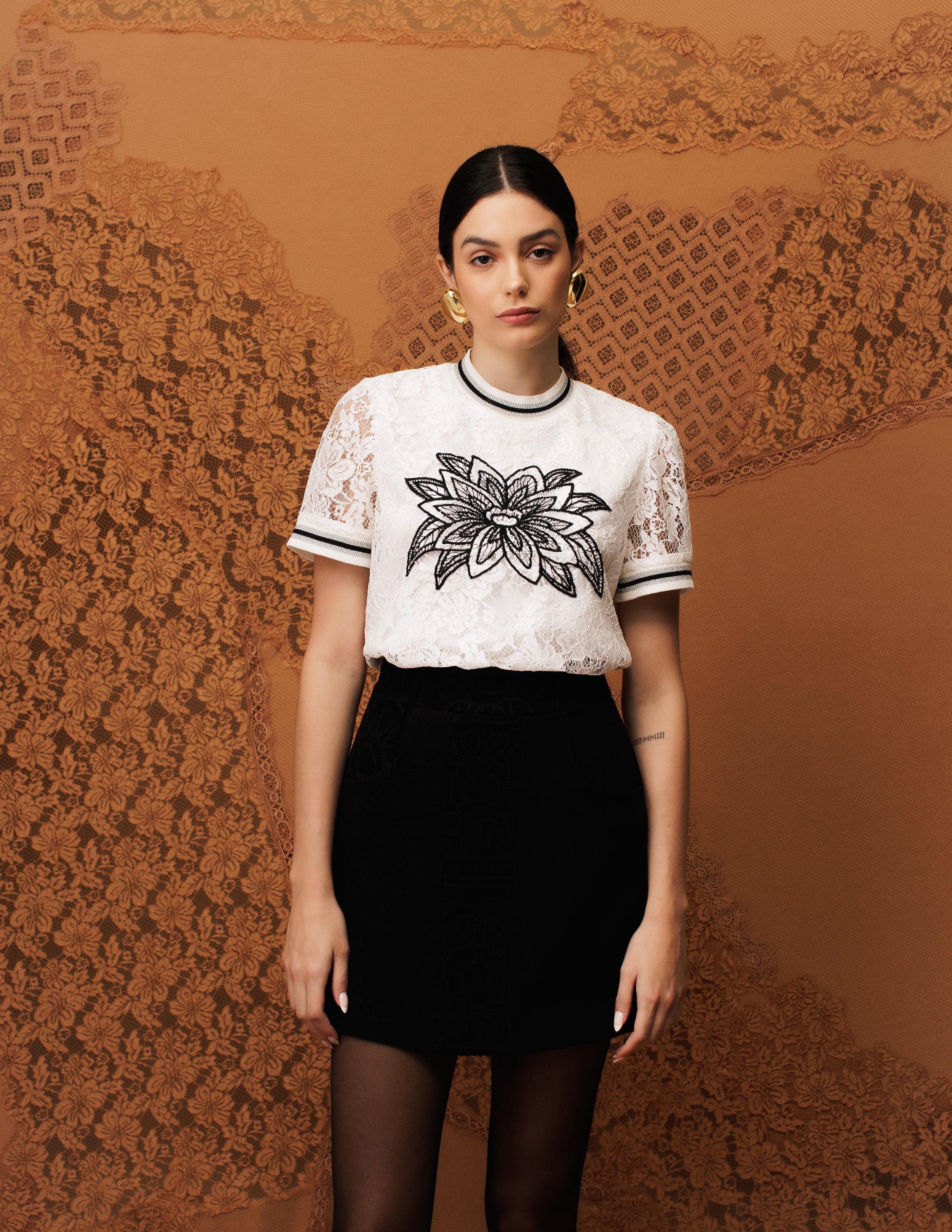 T-SHIRT LUDMILLA