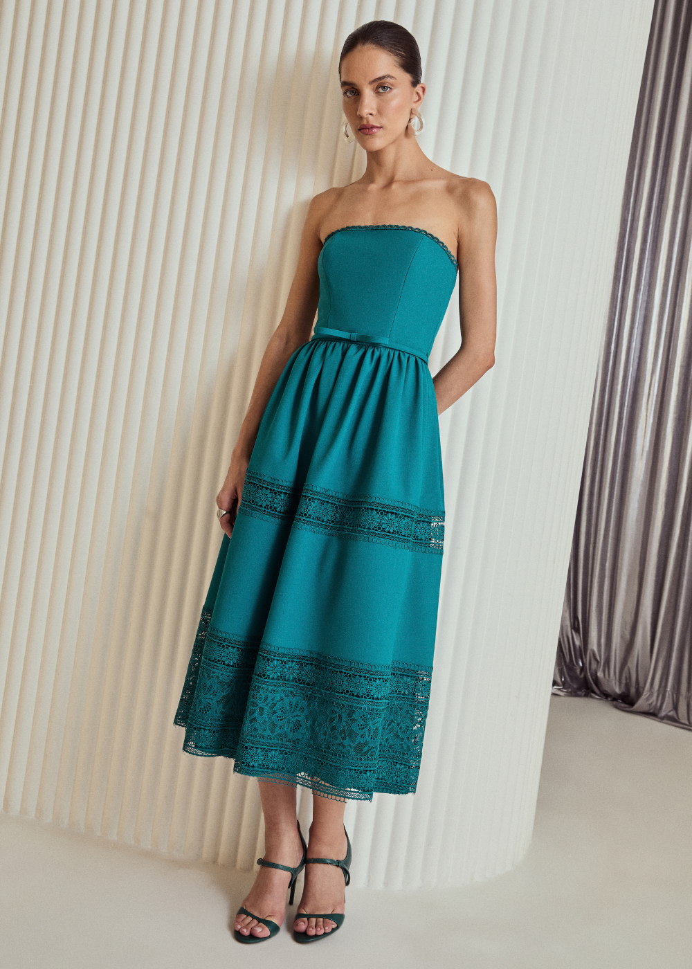 VESTIDO MIDI RENATA AZUL SALINA