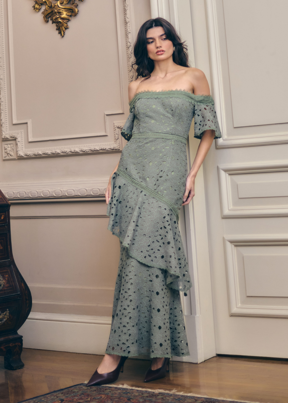 VESTIDO MIDI CLARA VERDE OLIVA