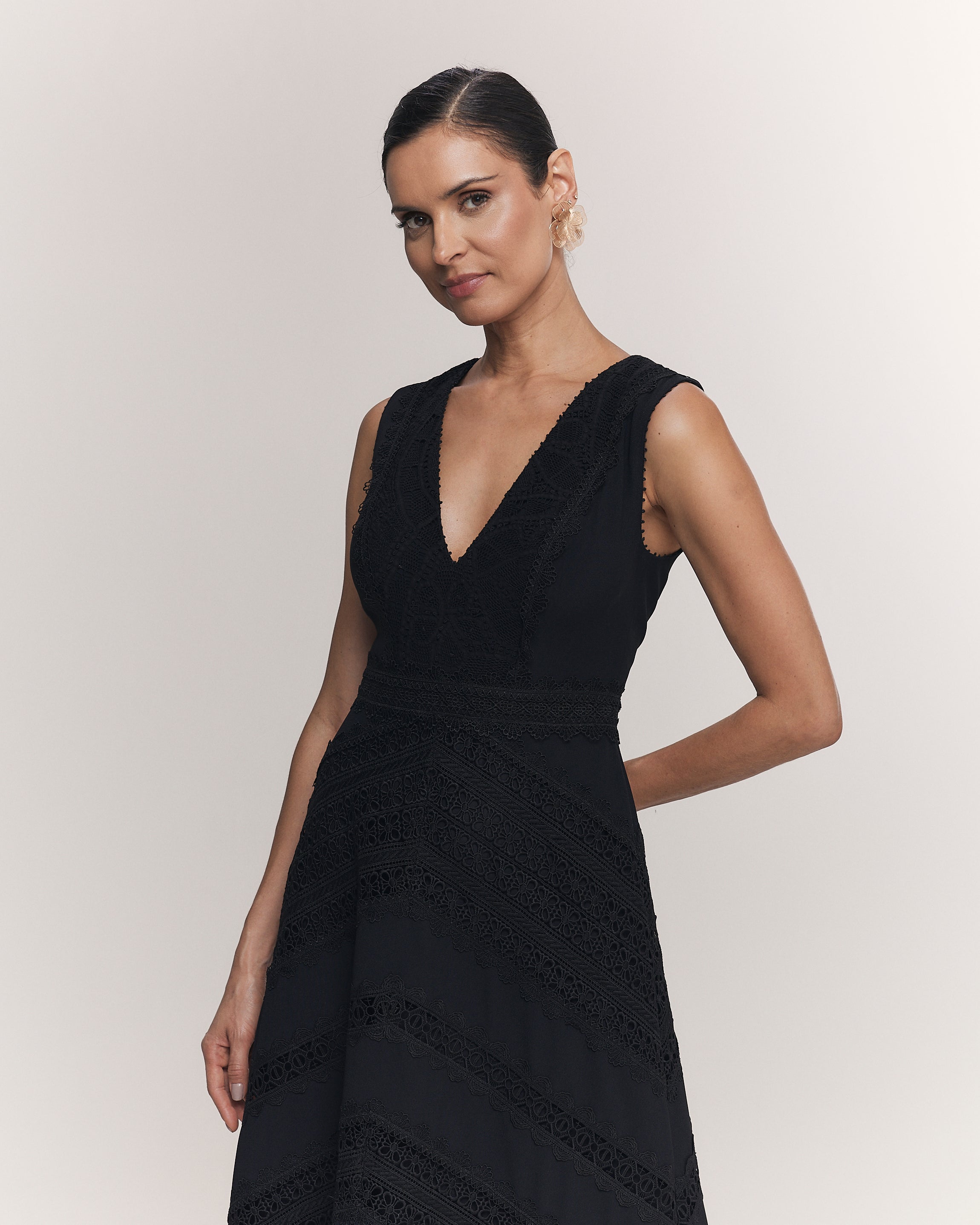 VESTIDO MIDI MIRELA PRETO