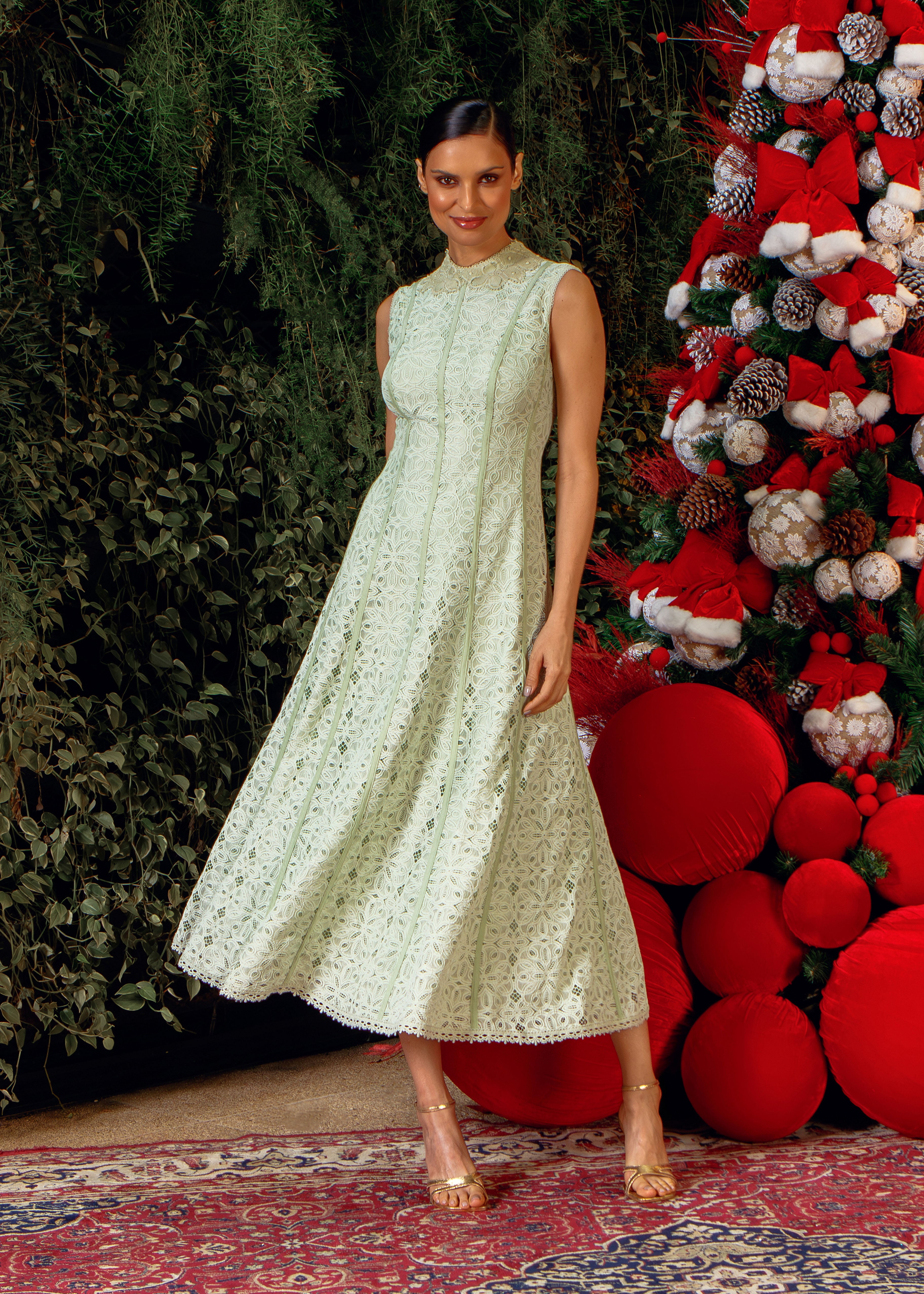 VESTIDO MIDI BIA VERDE SALVIA