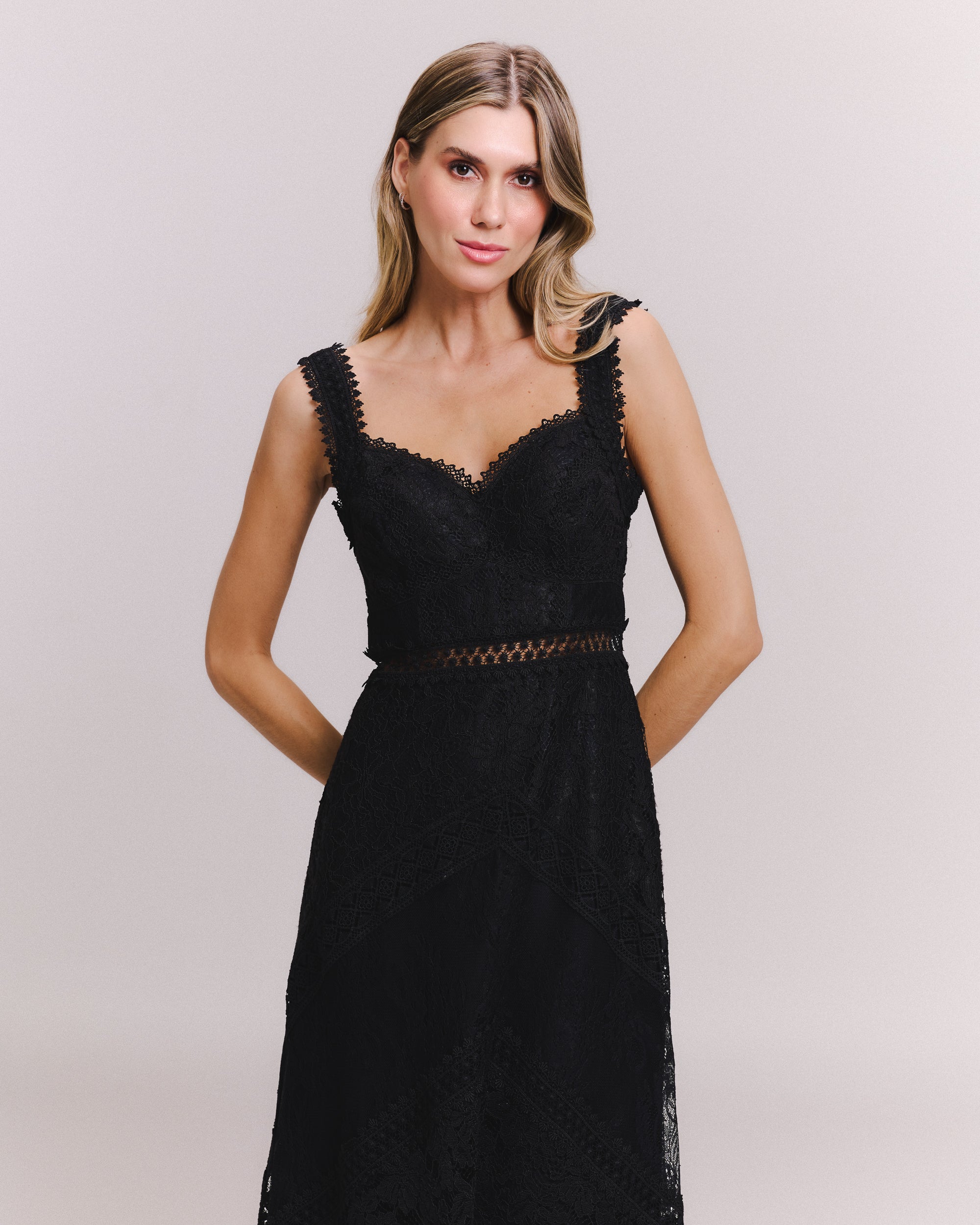 VESTIDO MIDI CHLOE