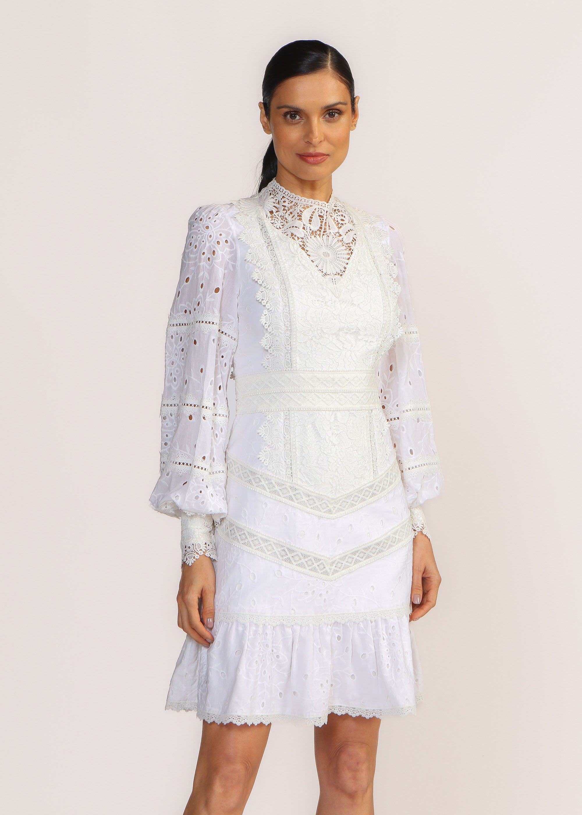 VESTIDO CURTO GLEICE OFF WHITE