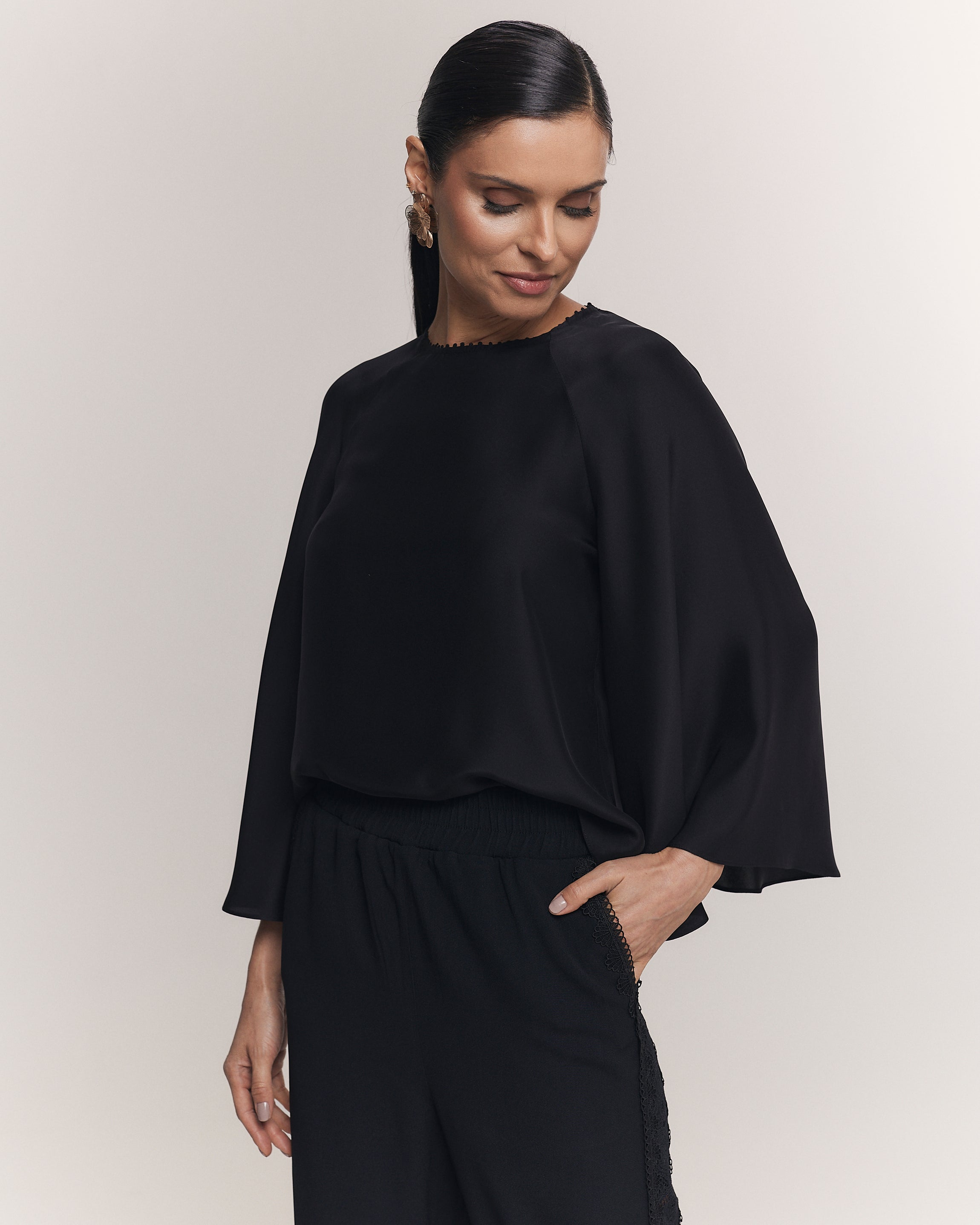 BLUSA CRIS PRETO