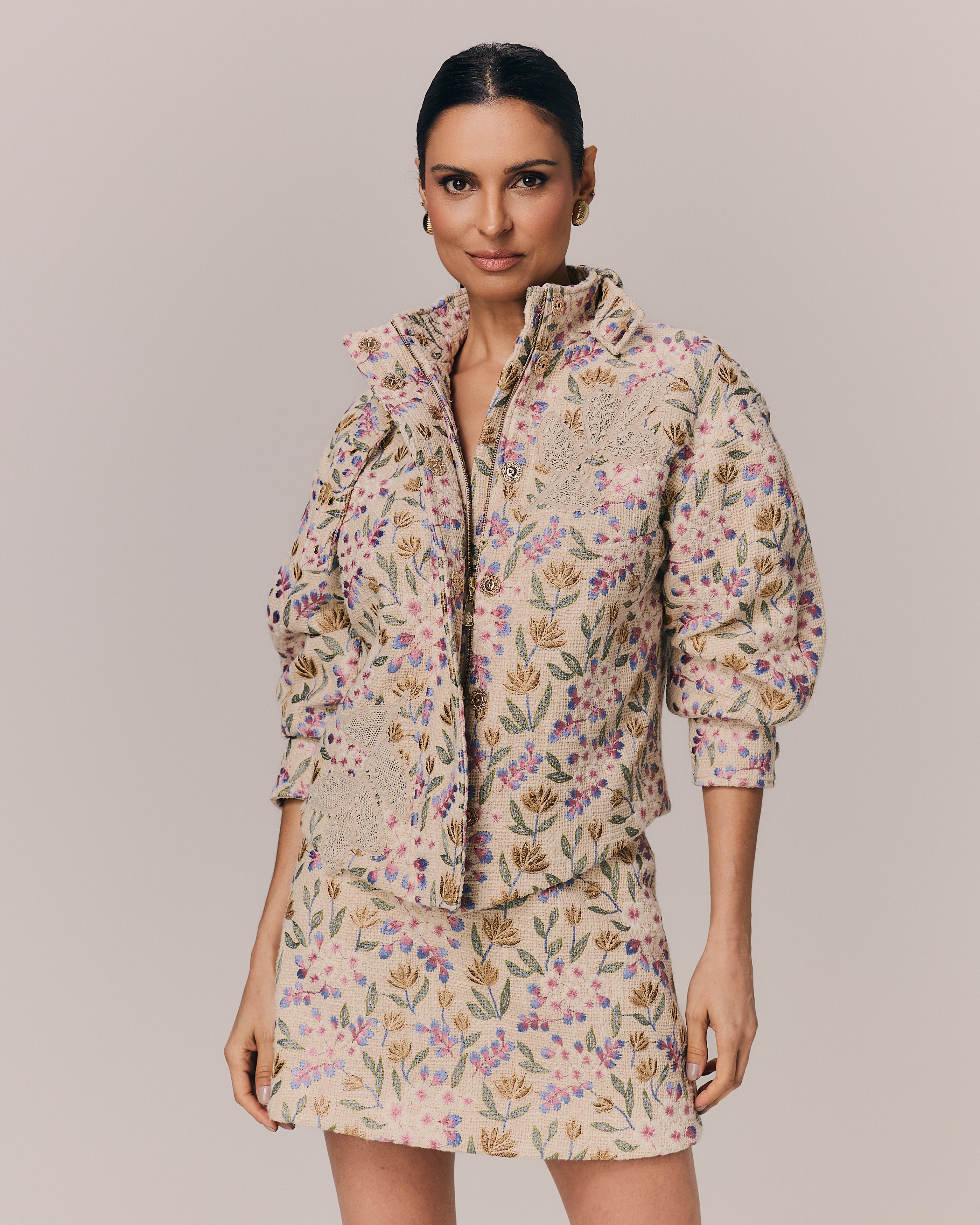 JAQUETA LUXEMBURGO BORDADO JARDIM