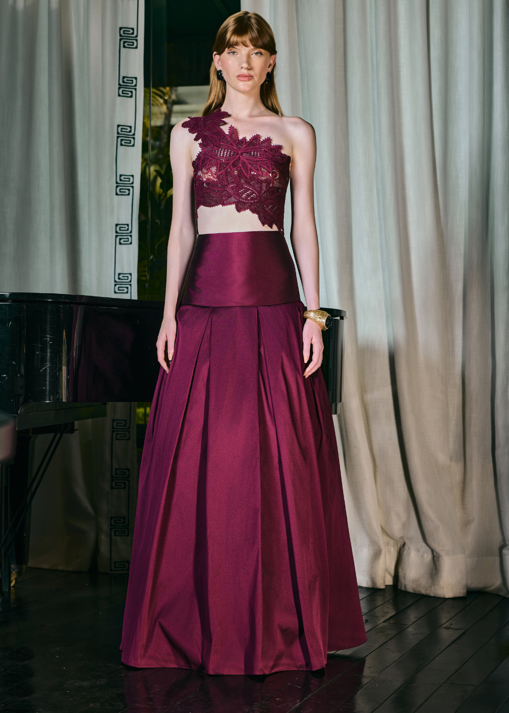 SAIA LONGA EDUARDA LICOR CEREJA