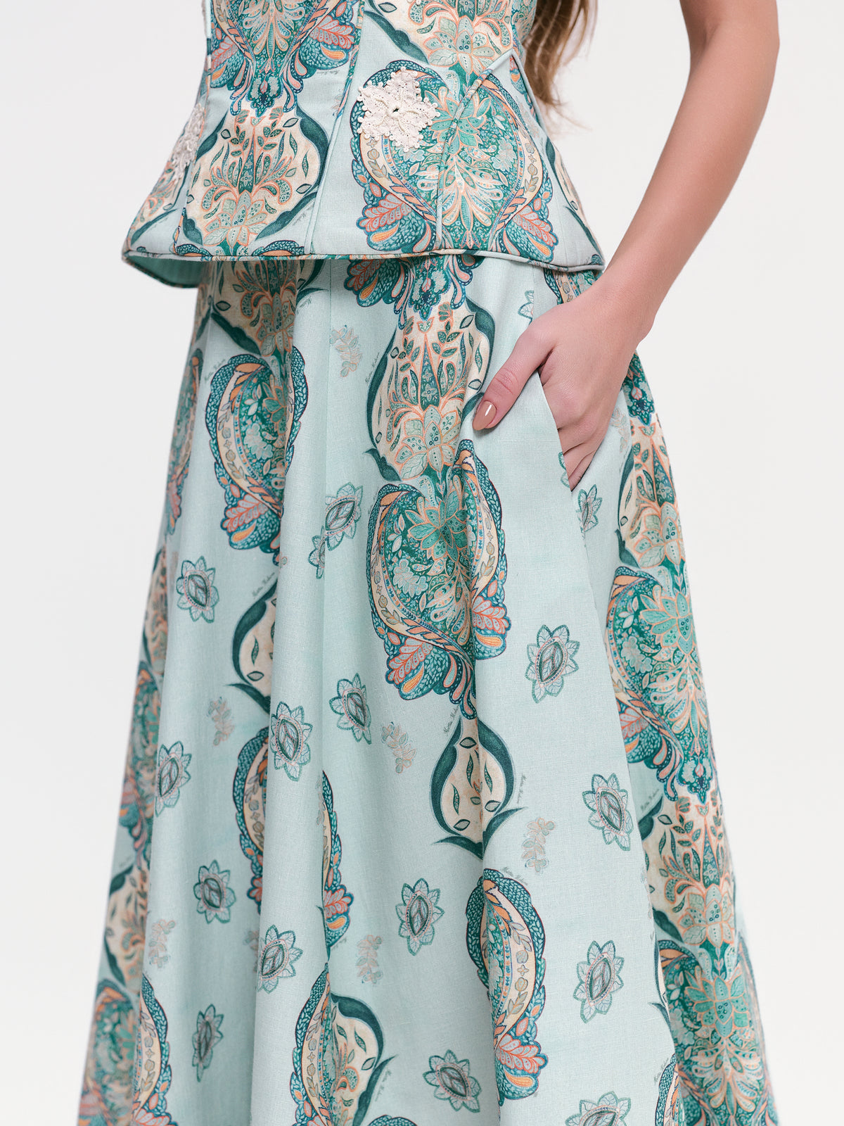 SAIA MIDI FLAVIA ESTAMPA FLOR DE LOTTUS