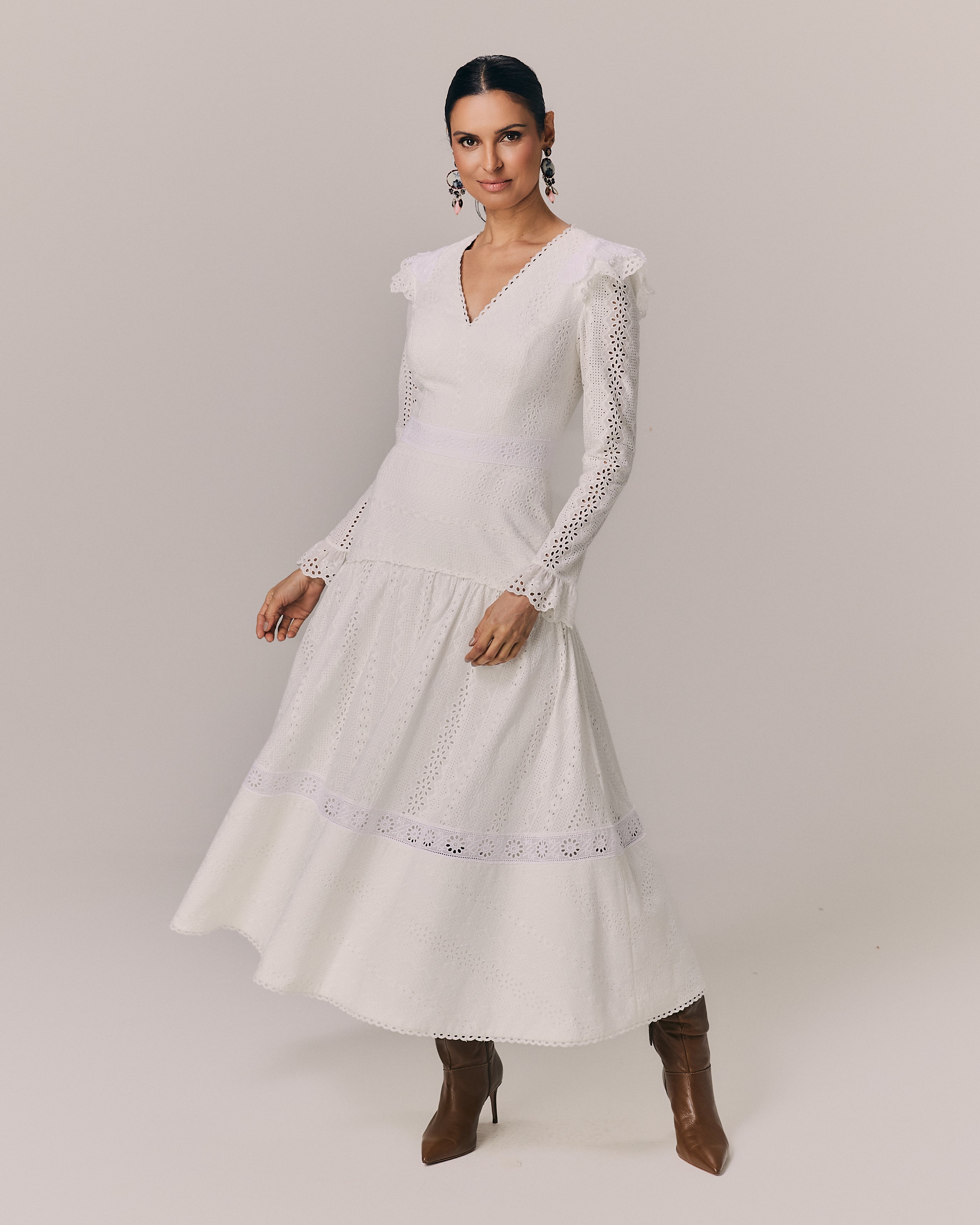 VESTIDO MIDI LAURA OFF WHITE