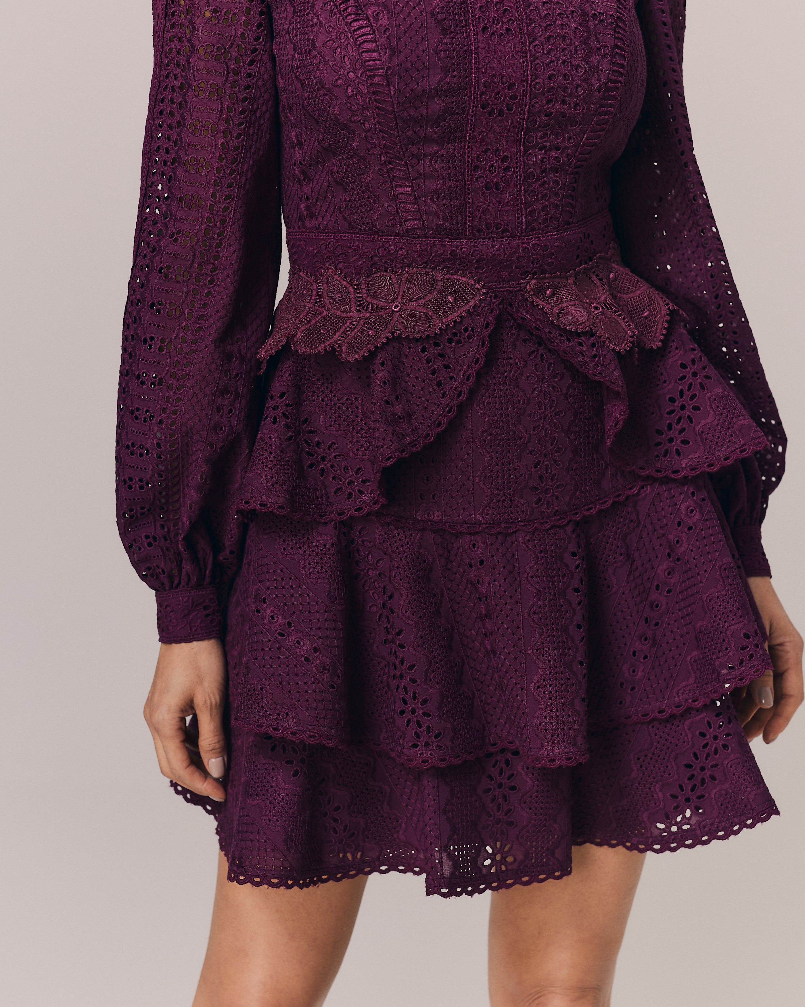 VESTIDO CURTO GIULIA VINO